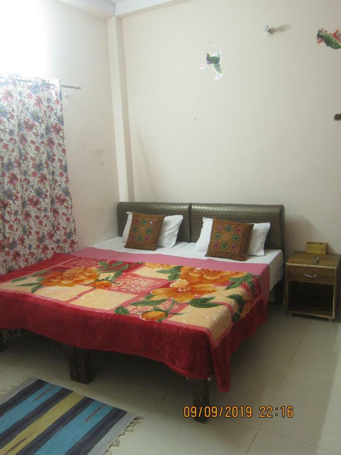 Kedar Guest House -Feel At Home Benares Buitenkant foto