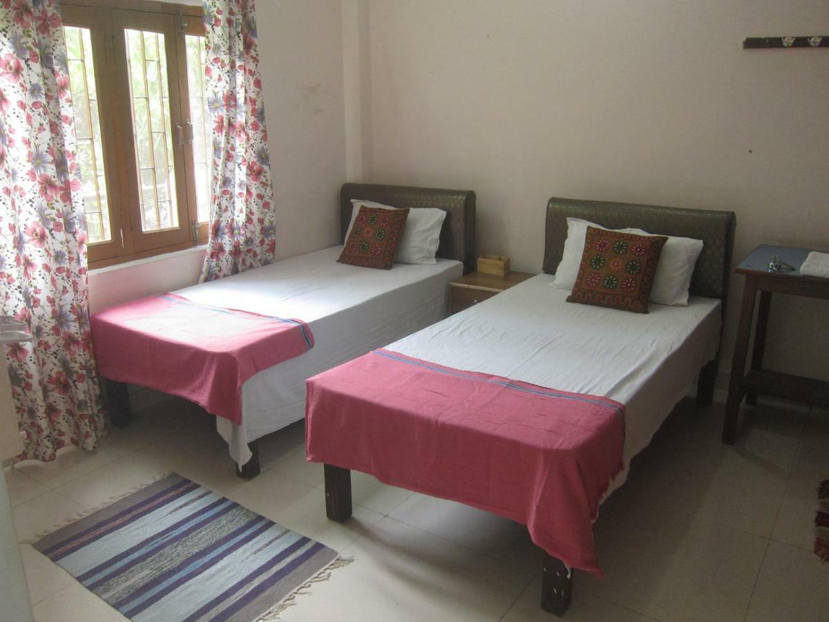 Kedar Guest House -Feel At Home Benares Buitenkant foto