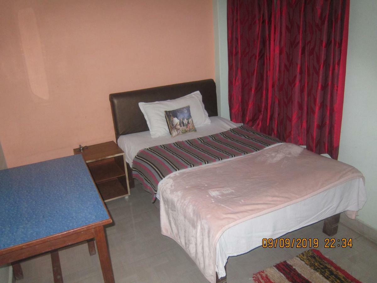 Kedar Guest House -Feel At Home Benares Buitenkant foto