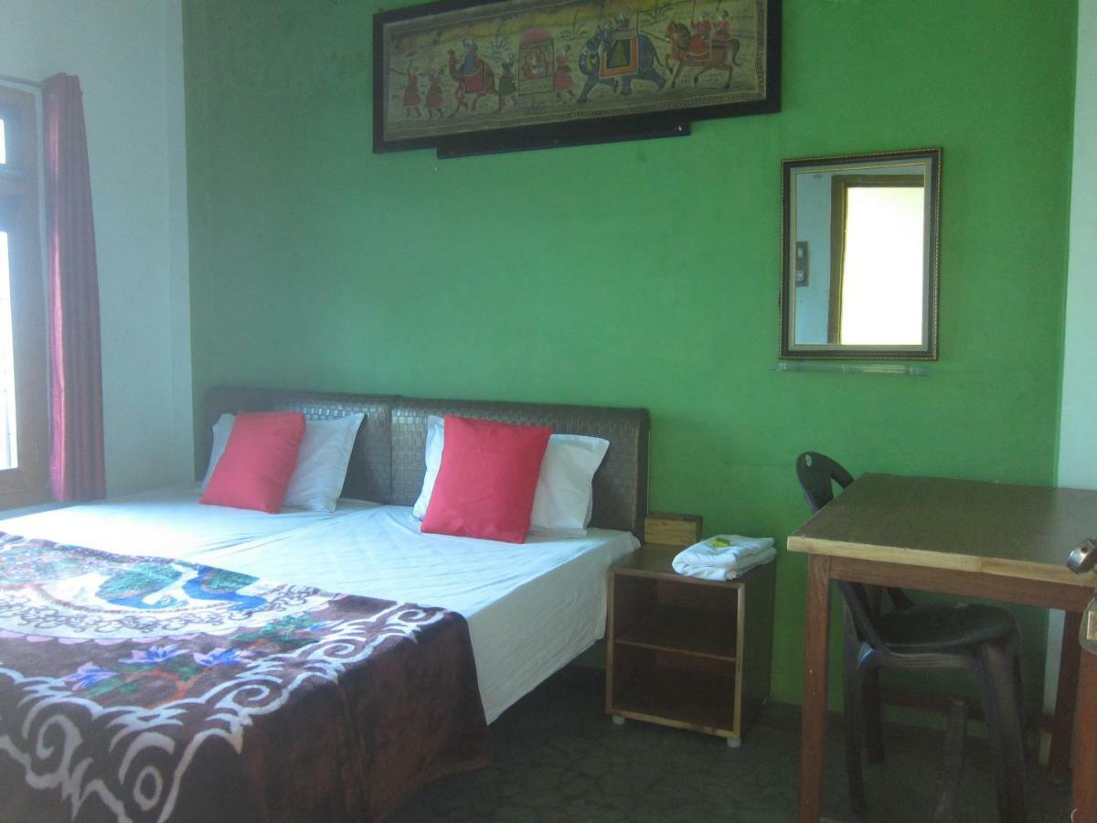 Kedar Guest House -Feel At Home Benares Buitenkant foto